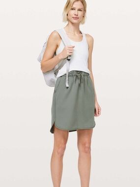 Lululemon On The Fly Skirt *Woven